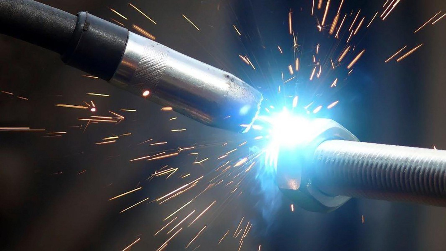 Kaynak İşlerinde Estetik ve Güvenlik Dengesi – Adana Kaynakçı ile Mükemmel Uyum